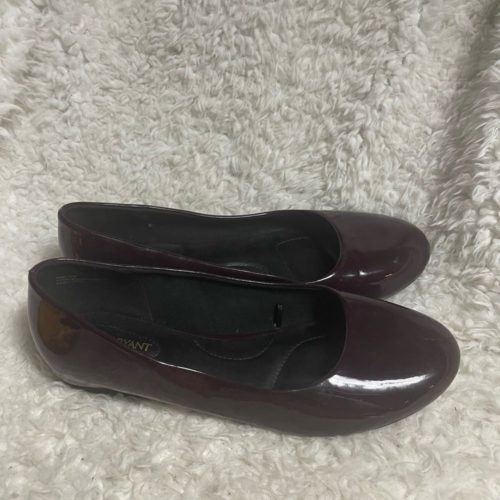 Lane Bryant synthetic Deep Burgundy slip on  Flats Round toe  SZ 11W